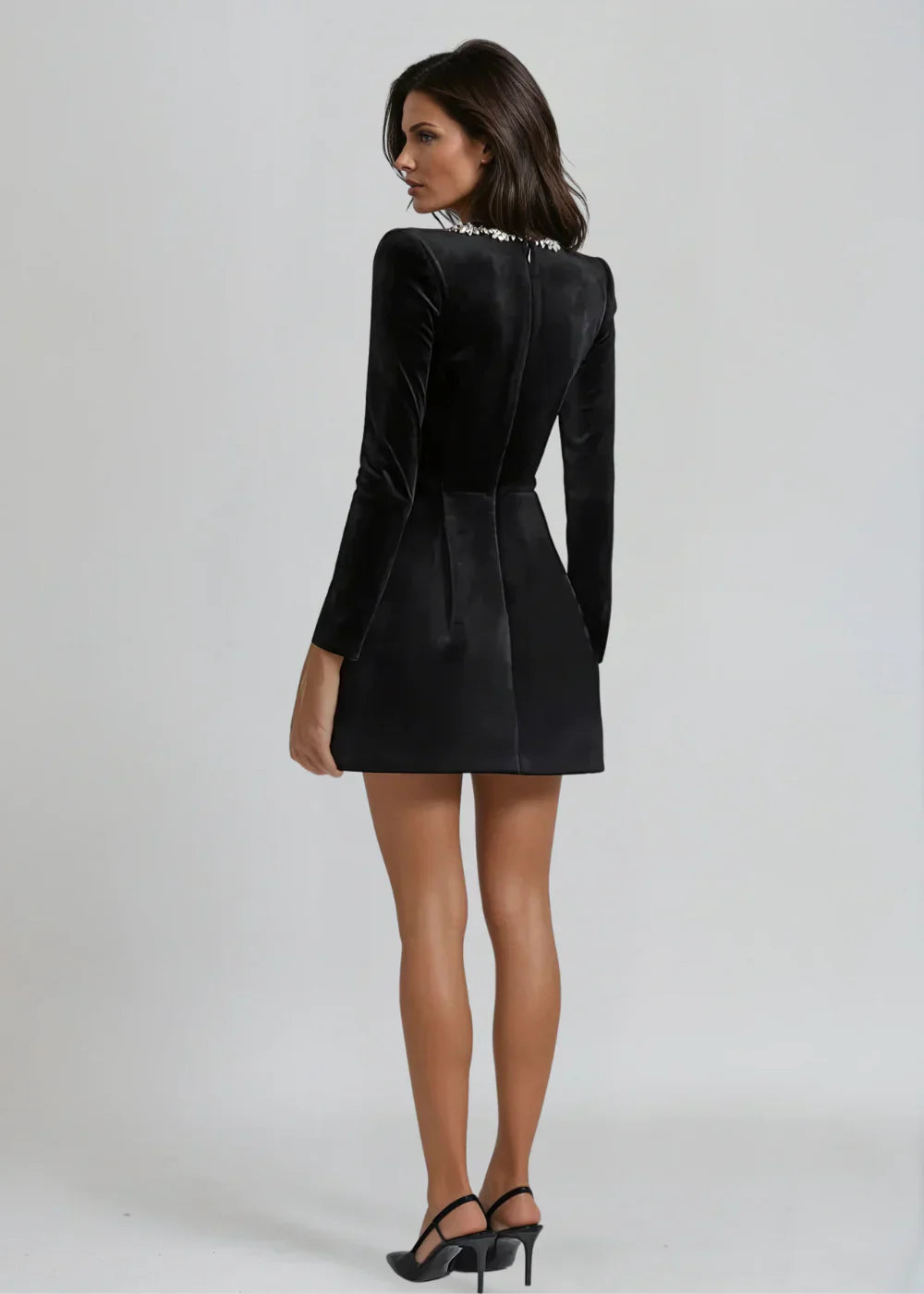 LIORA™ | Robe Mini en Velours