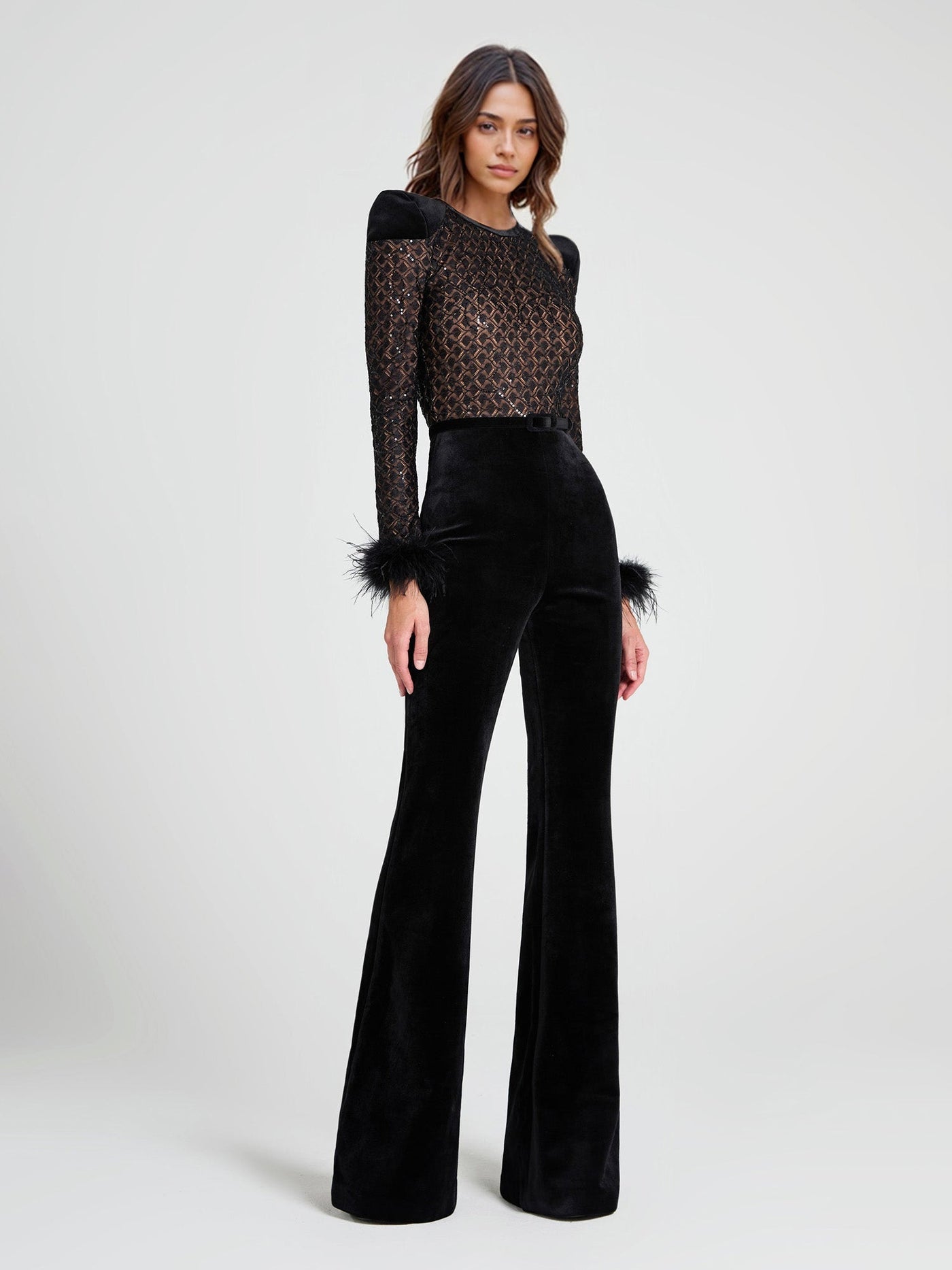 LIORA™ | Combinaison Évasée en Dentelle et Paillettes