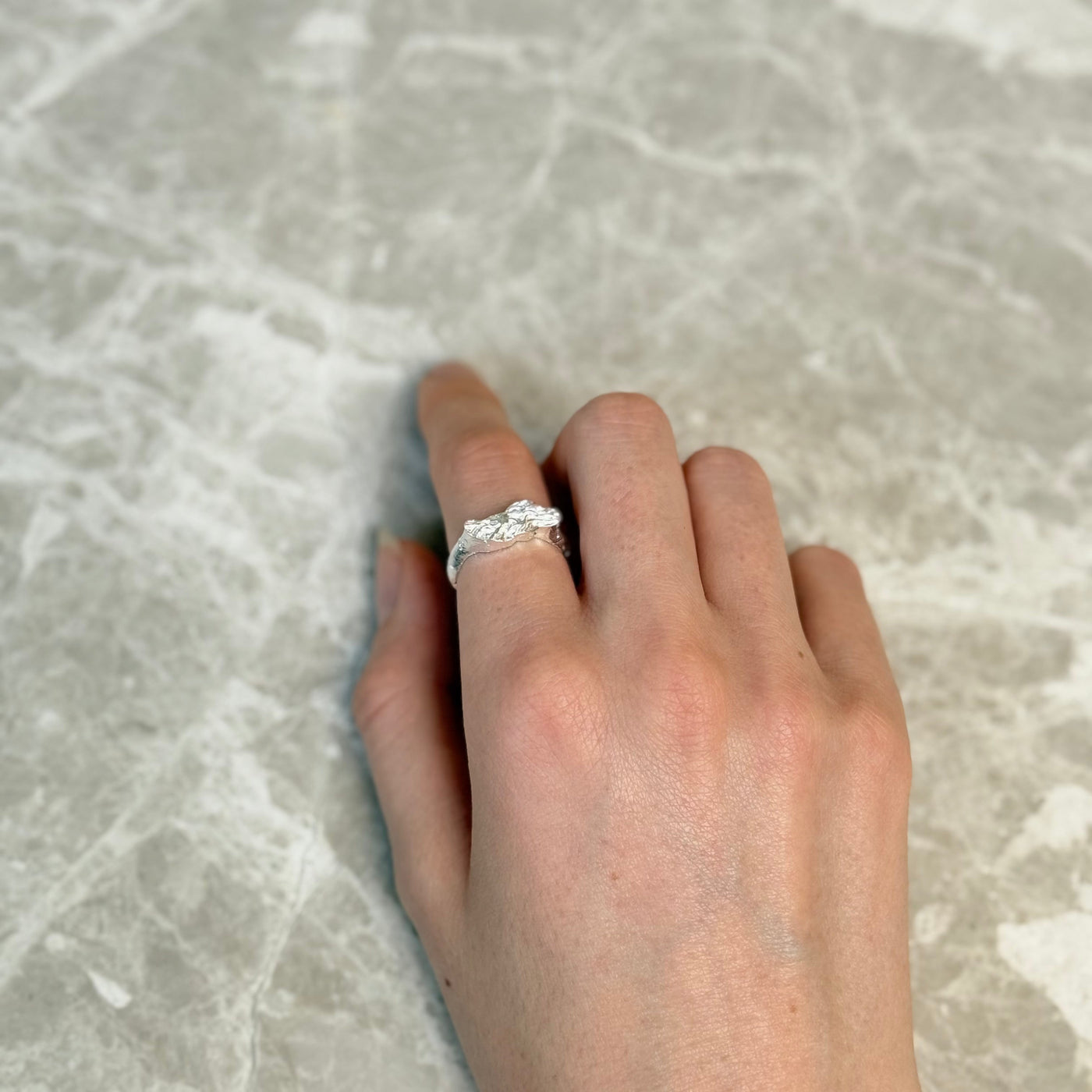 Bague Magma Plate – Finition argentée