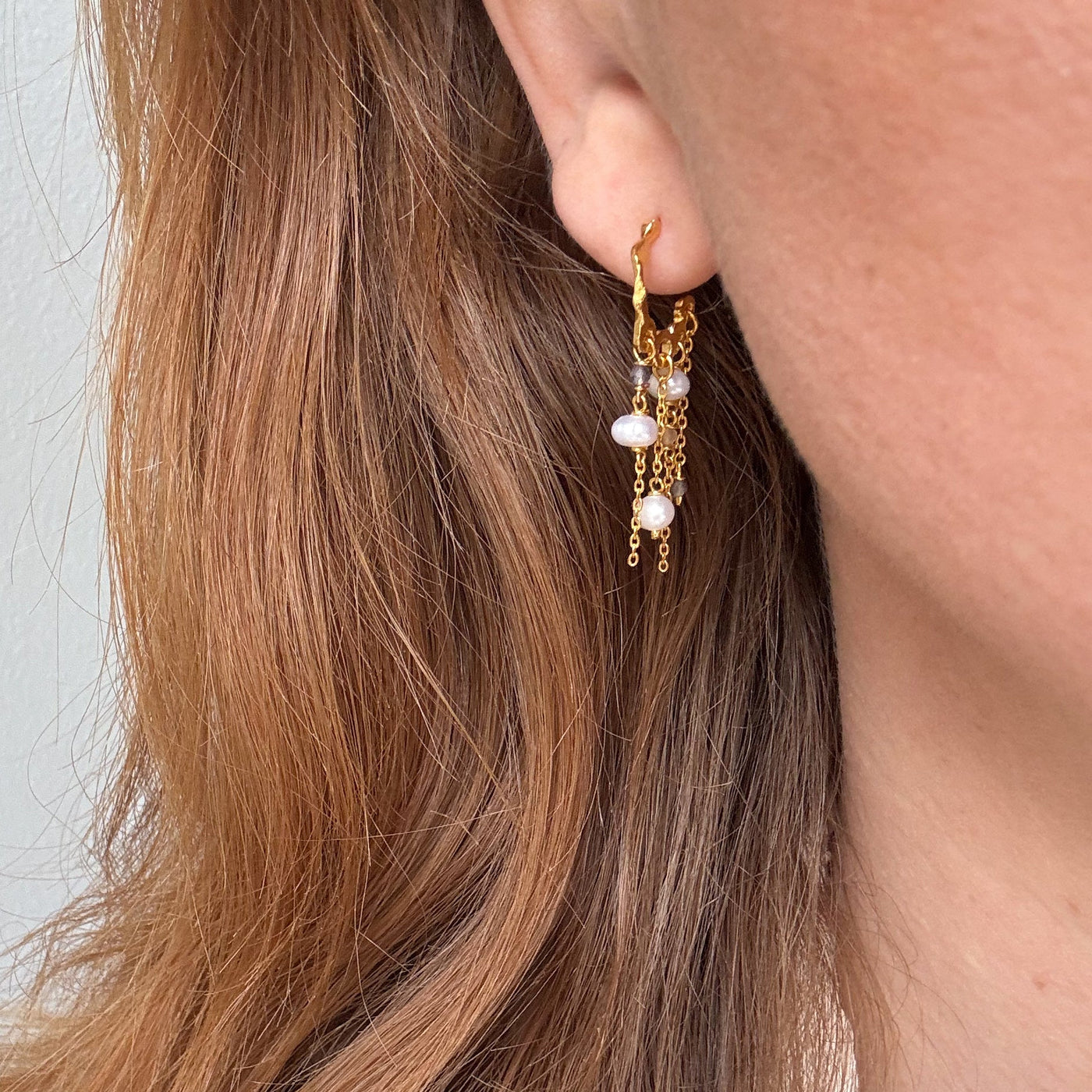 Boucles d’oreilles Luna Dangle Pastel – Finition dorée