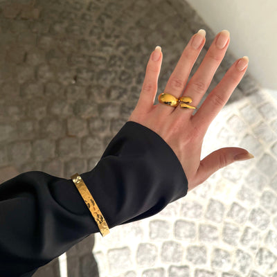 Jonc martelé finition couleur or