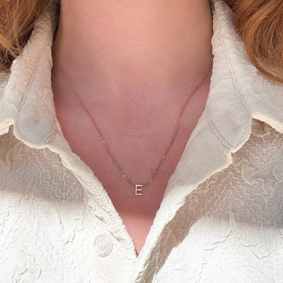 Collier Lettre – Finition dorée