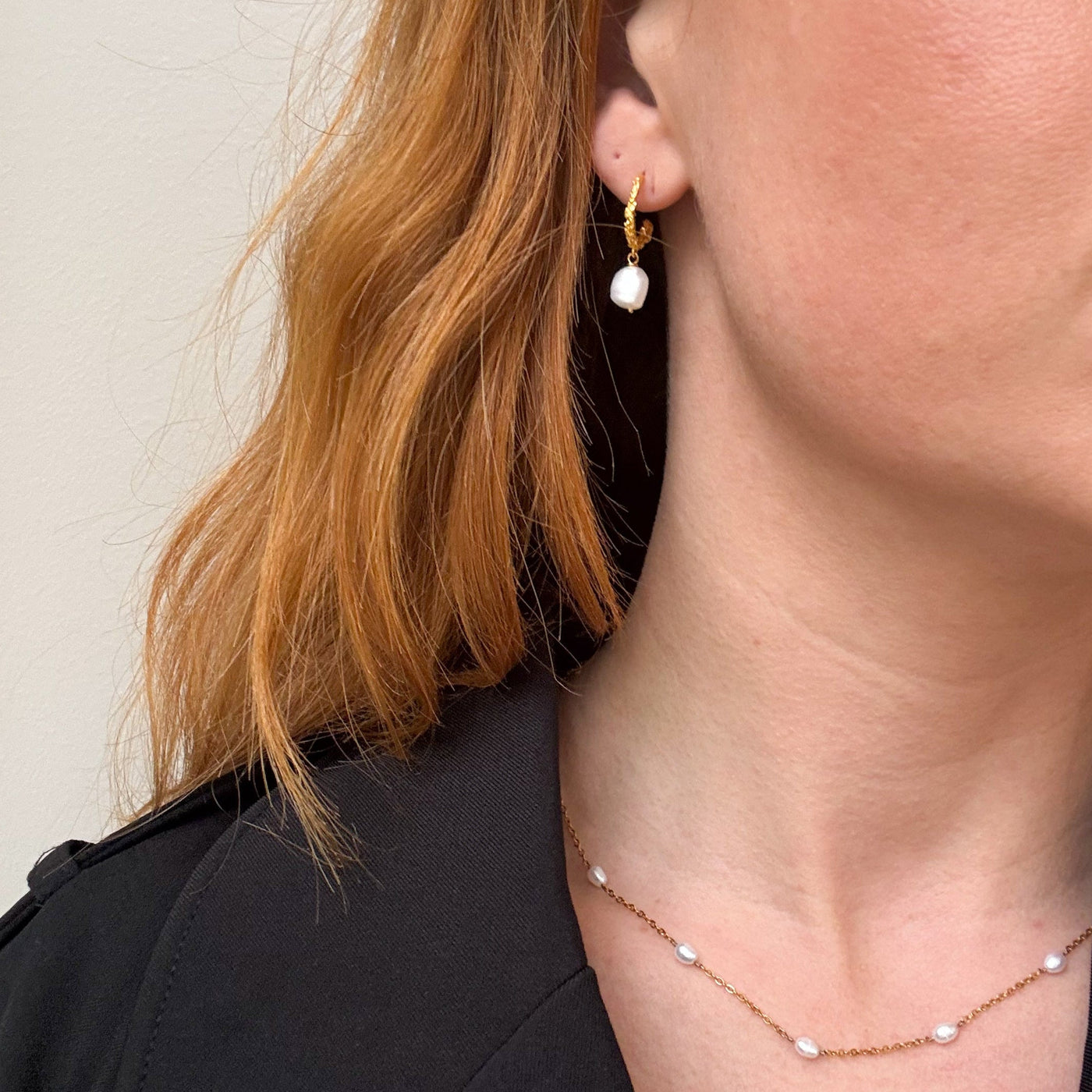 Bague Magma avec perle, design dôme couleur or