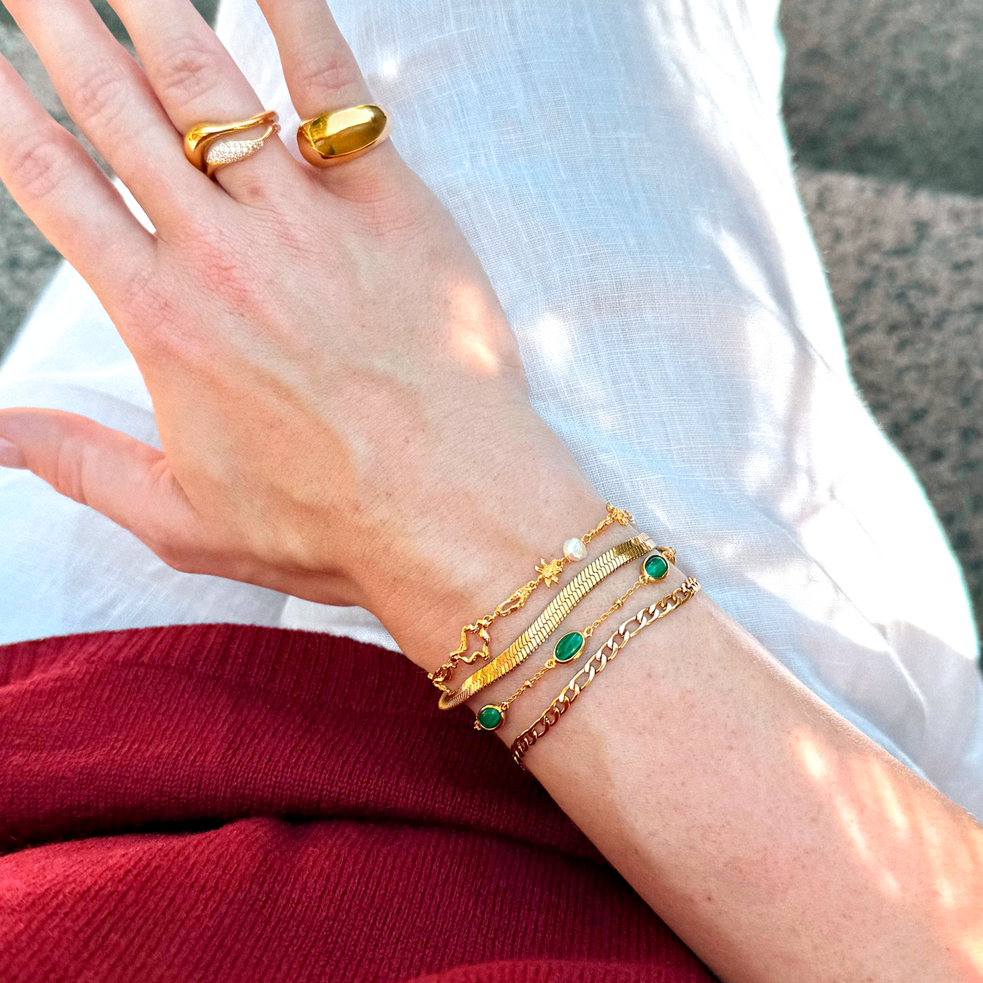 Bracelet Solis avec perles, finition couleur or