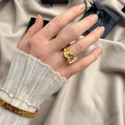 Bague avec perle design Magma, couleur or