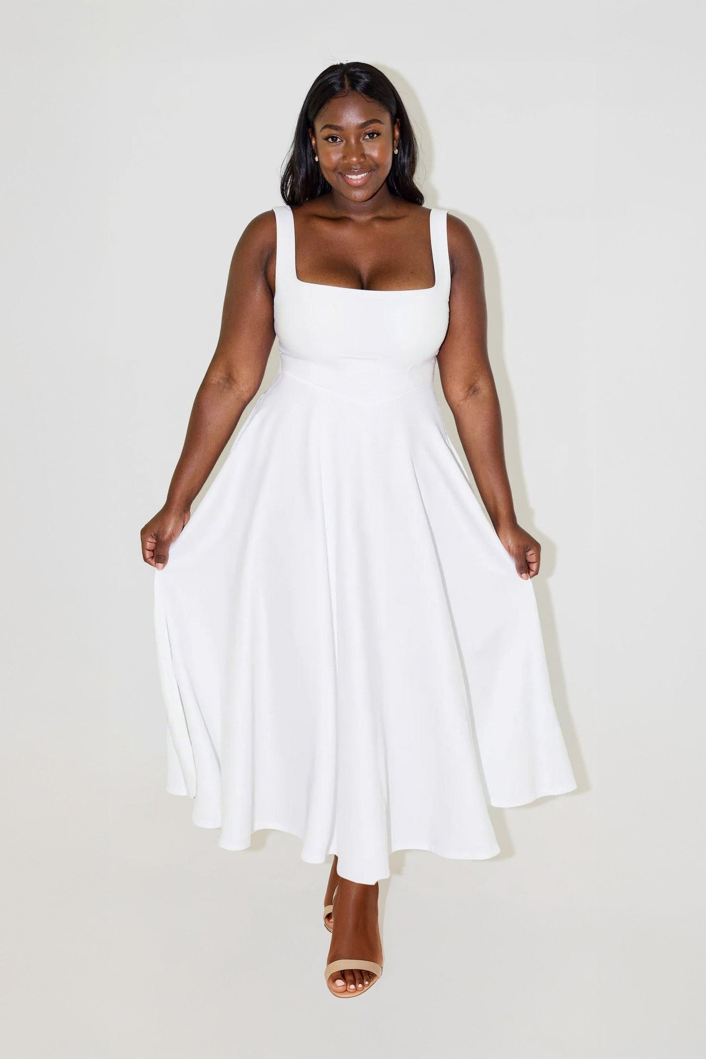 LIORA™ | Robe Midi à Encolure Carrée