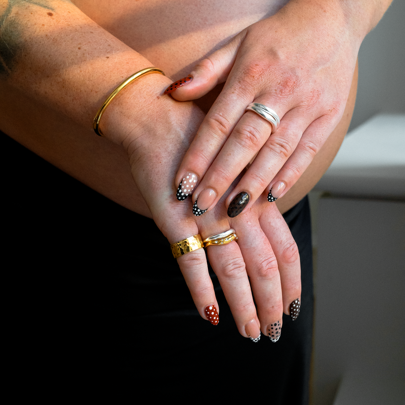 Jonc rond finition couleur or