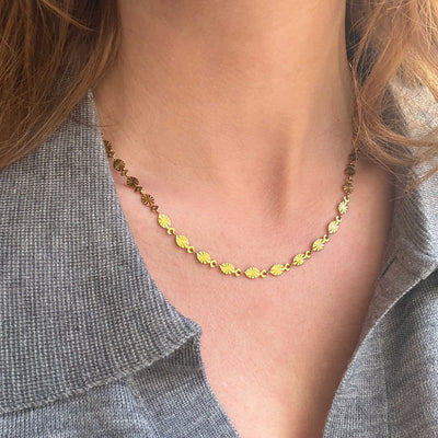 Collier Soleil – Finition dorée