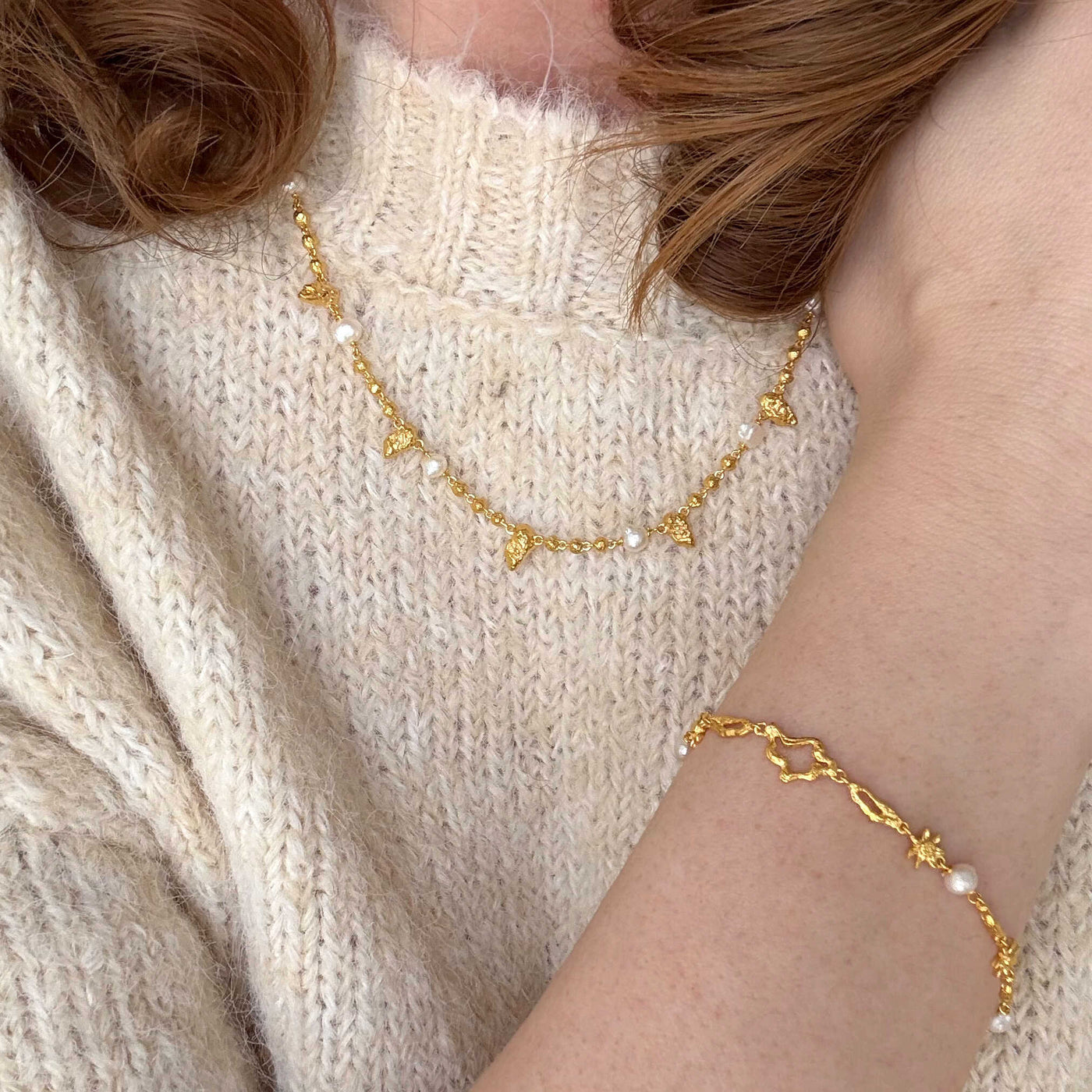 Bracelet Solis avec perles, finition couleur or