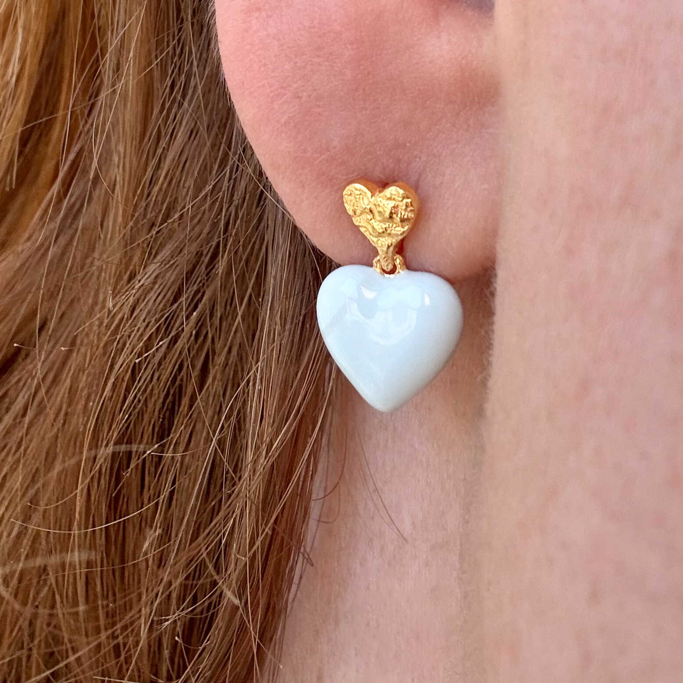 Puces d’oreilles Cœur Bleu – Dorées